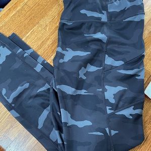Athleta camo tights XL Tall